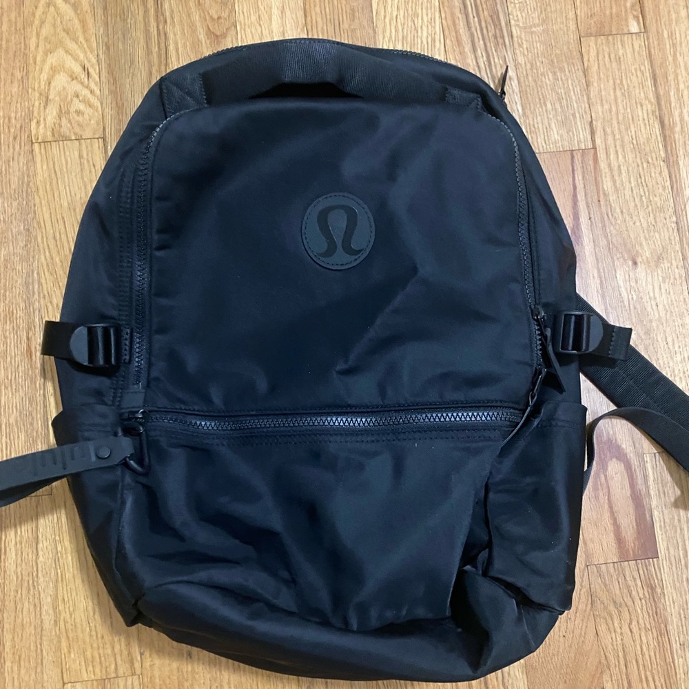 Lululemon New Crew Backpack - Excellent Used Condition